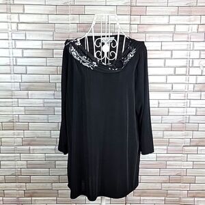 Carolyn Strauss tunic top Size L